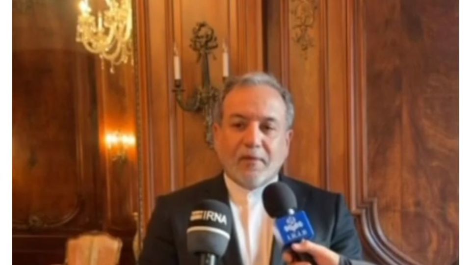 عراقچی: مهمترین هدف ما حضور در یک تریبون بین المللی برای دفاع از حقانیت مردم ایران است عراقچی: مهمترین هدف ما حضور در یک تریبون بین المللی برای دفاع از حقانیت مردم ایران است