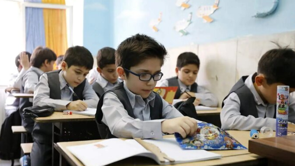 آفت بزرگ نظام آموزشی ایران آفت بزرگ نظام آموزشی ایران
