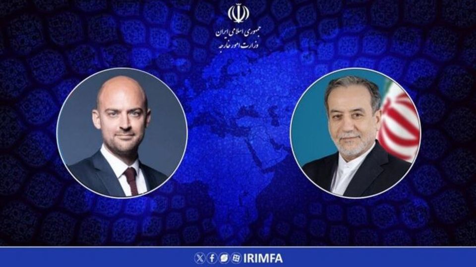 انتقاد عراقچی از مواضع مداخلهجویانه فرانسه در قبال ایران انتقاد عراقچی از مواضع مداخلهجویانه فرانسه در قبال ایران