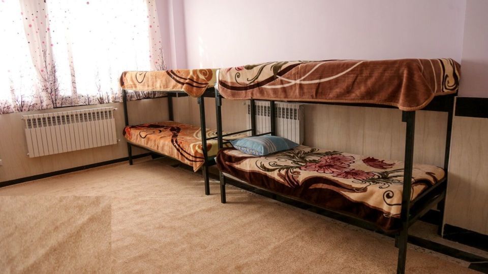 فیلم | خوابگاههای دختران شهید بهشتی پس از آسیبهای جنگی بازسازی شد فیلم | خوابگاههای دختران شهید بهشتی پس از آسیبهای جنگی بازسازی شد