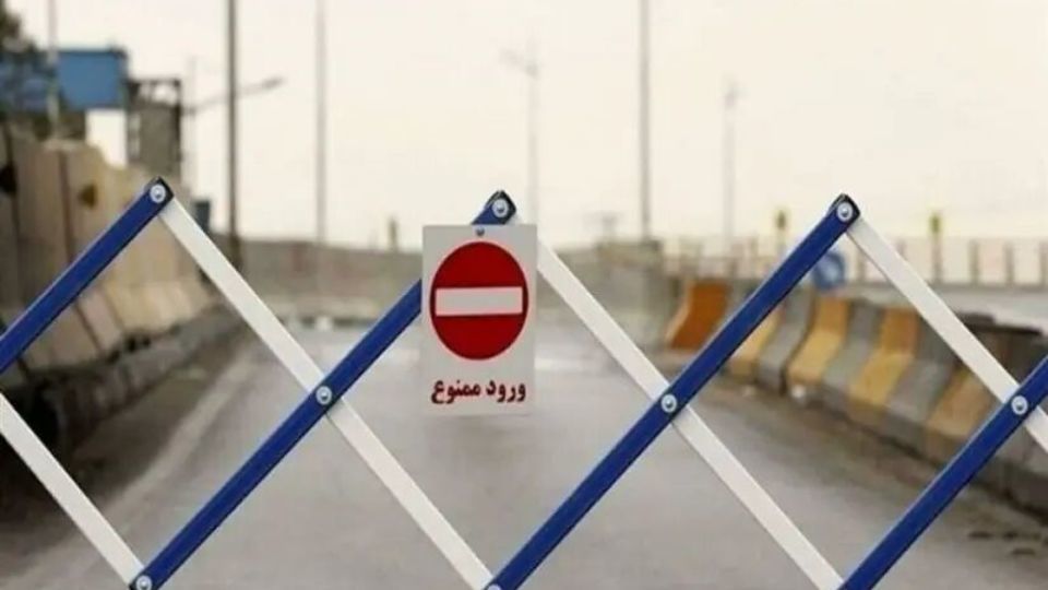 تردد وسیله نقلیه از کرج و آزادراه تهران - شمال به سمت مازندران ممنوع شد تردد وسیله نقلیه از کرج و آزادراه تهران - شمال به سمت مازندران ممنوع شد
