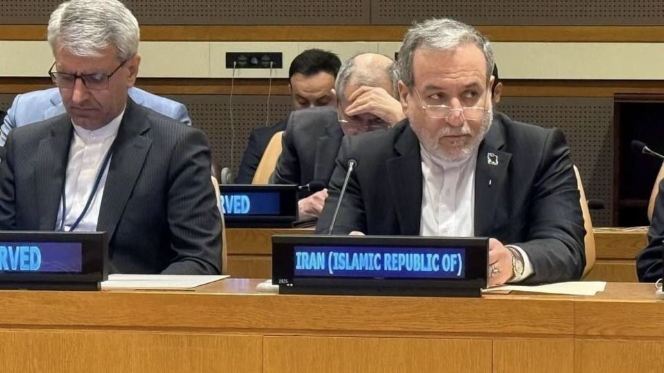 هیات نمایندگی اعزامی ایران در نیویورک برنامهای برای مذاکره با آمریکا ندارد هیات نمایندگی اعزامی ایران در نیویورک برنامهای برای مذاکره با آمریکا ندارد