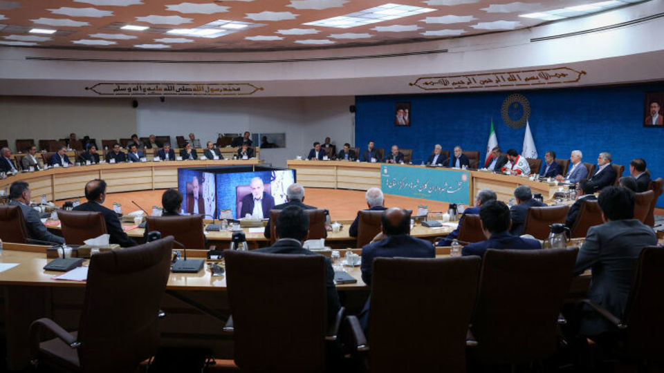 پزشکیان :نقشه آمریکا و رژیم صهیونیستی ایجاد و تشدید اختلافات داخلی در ایران است پزشکیان :نقشه آمریکا و رژیم صهیونیستی ایجاد و تشدید اختلافات داخلی در ایران است
