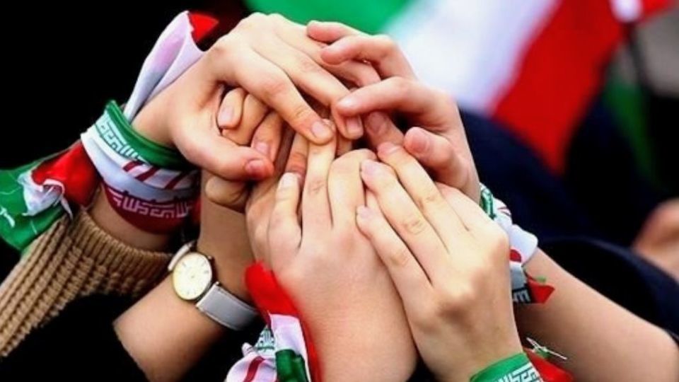نباید بیانات رهبری درباره مذاکره را تقطیع و گزینشی روایت کرد نباید بیانات رهبری درباره مذاکره را تقطیع و گزینشی روایت کرد