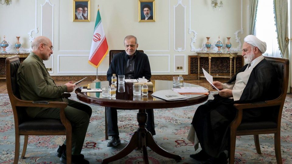 جلسه سران قوا برگزار شد جلسه سران قوا برگزار شد