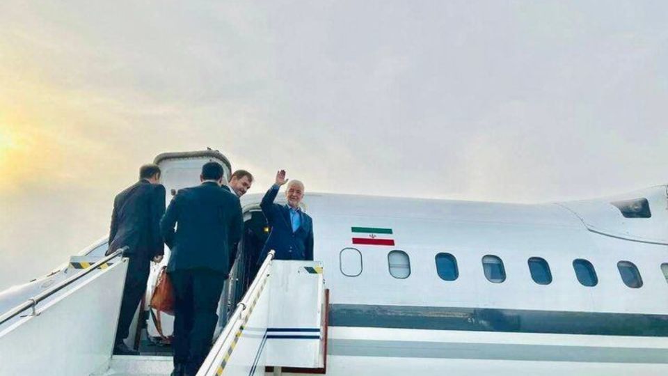 وزیر کشور عازم قطر شد وزیر کشور عازم قطر شد
