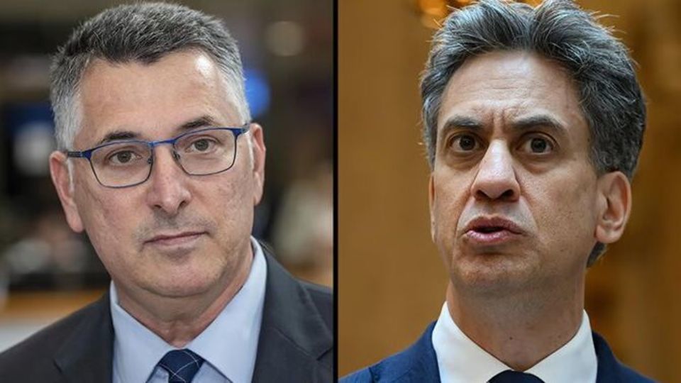 انگلیس در حال بررسی اخراج ۲۷ دیپلمات اسرائیلی انگلیس در حال بررسی اخراج ۲۷ دیپلمات اسرائیلی