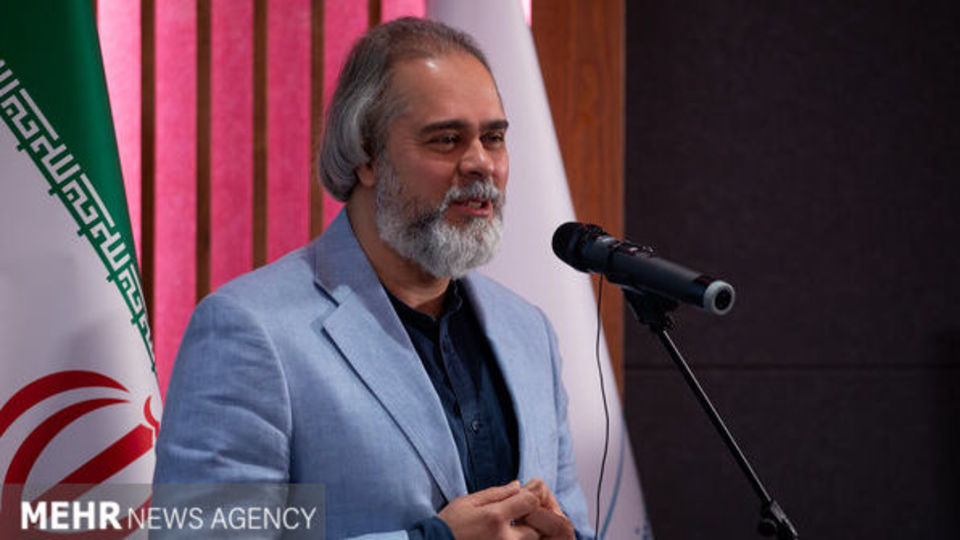 پاسخ رئیس سازمان سینمایی درباره تعویق اکران «بت» و کیفیت فیلمهای کودک پاسخ رئیس سازمان سینمایی درباره تعویق اکران «بت» و کیفیت فیلمهای کودک