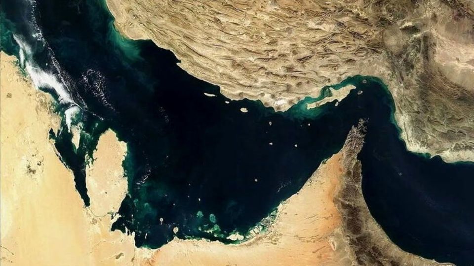 هرمز در نقطه صفر؛ لبه میدانی نبرد روایتها و تاکتیکها هرمز در نقطه صفر؛ لبه میدانی نبرد روایتها و تاکتیکها