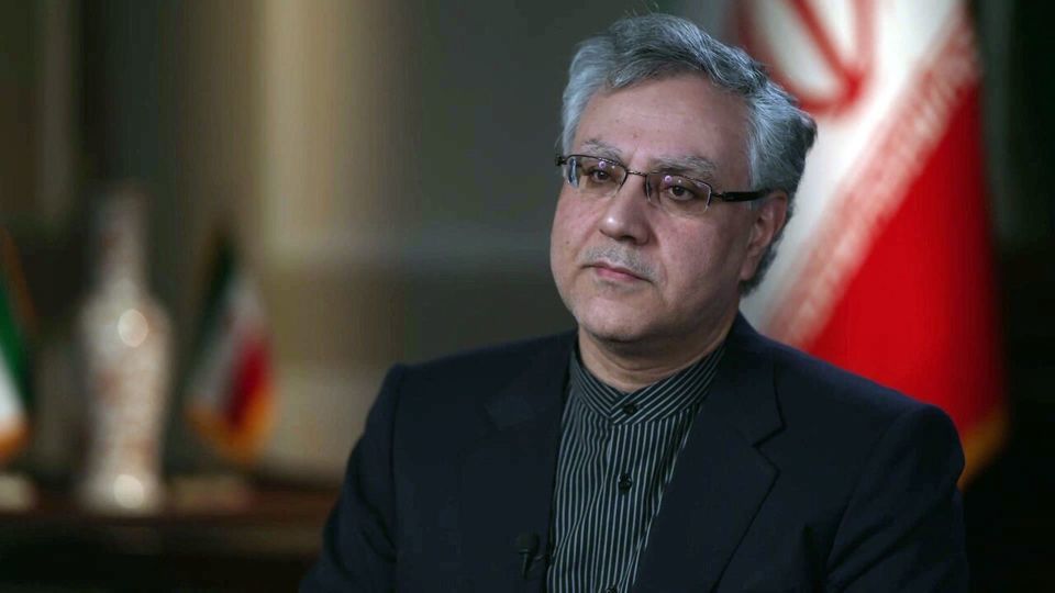 سفیر ایران در دیدار با مقام انگلیسی، بار دیگر ادعاهای لندن درباره پایگاه فرفورد را رد کرد سفیر ایران در دیدار با مقام انگلیسی، بار دیگر ادعاهای لندن درباره پایگاه فرفورد را رد کرد