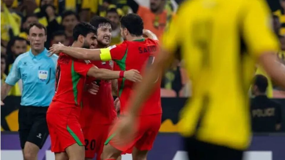 پیروزی ارزشمند شباب الاهلی در عربستان؛ الاتحاد یک - سردار آزمون ۲ پیروزی ارزشمند شباب الاهلی در عربستان؛ الاتحاد یک - سردار آزمون ۲