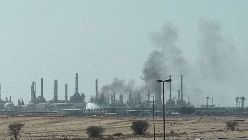 شنیده شدن صدای چند انفجار در پایتخت عربستان شنیده شدن صدای چند انفجار در پایتخت عربستان