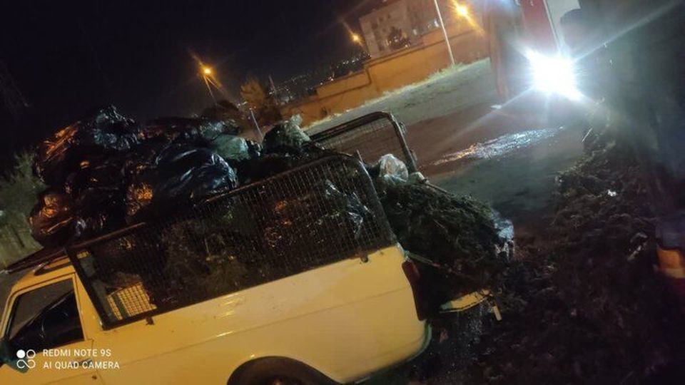 کشف یک تن مواد مخدر گل و ۲۵۰ لیتر مشروبات الکلی دستساز در اسدآباد کشف یک تن مواد مخدر گل و ۲۵۰ لیتر مشروبات الکلی دستساز در اسدآباد