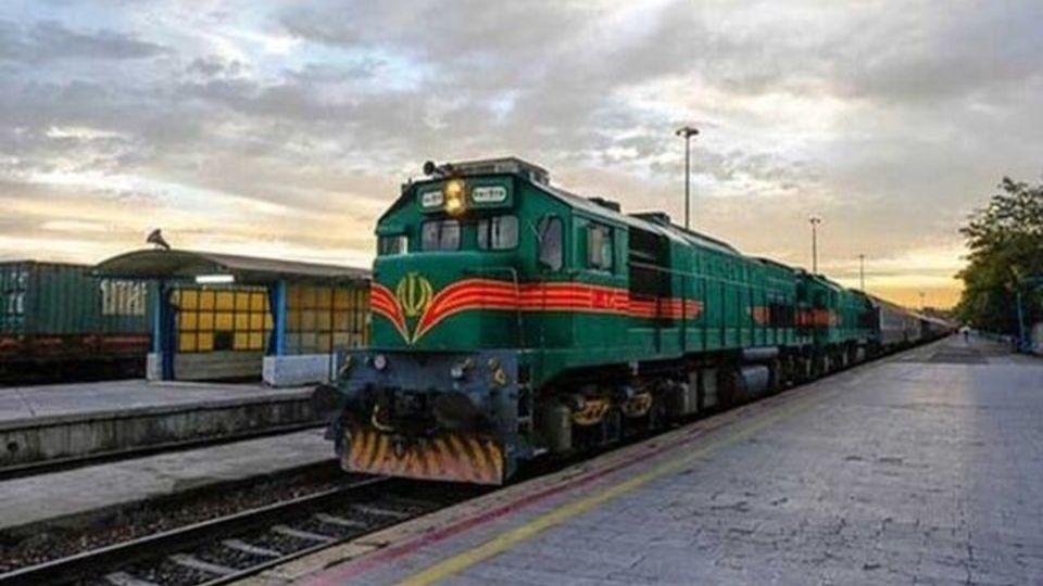 افزایش ۲۰ درصدی قیمت بلیت قطار از فردا افزایش ۲۰ درصدی قیمت بلیت قطار از فردا