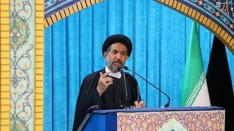 ابوترابی: وحدت ملی ستون فقرات توسعه و ثابت کشور است ابوترابی: وحدت ملی ستون فقرات توسعه و ثابت کشور است