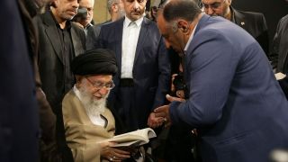 دیدار جمعی از فرماندهان، رزمندگان و ایثارگران و هنرمندان با رهبر انقلاب