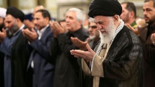 دیدار جمعی از فرماندهان، رزمندگان و ایثارگران و هنرمندان با رهبر انقلاب