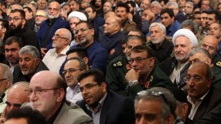 دیدار جمعی از فرماندهان، رزمندگان و ایثارگران و هنرمندان با رهبر انقلاب