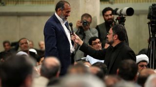 دیدار جمعی از فرماندهان، رزمندگان و ایثارگران و هنرمندان با رهبر انقلاب