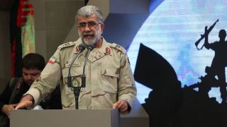 دیدار جمعی از فرماندهان، رزمندگان و ایثارگران و هنرمندان با رهبر انقلاب