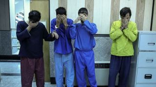 مصاحبه با سارق مسلحی که از بیمارستان فراری داده شد مصاحبه با سارق مسلحی که از بیمارستان فراری داده شد