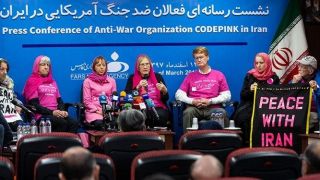روایت فعالان صلح طلب آمریکایی از ارتباط اعضای کنگره با منافقین روایت فعالان صلح طلب آمریکایی از ارتباط اعضای کنگره با منافقین