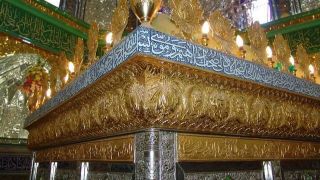 نذورات امام‌زادگان را چه کسانی جمع‌آوری می‌کنند؟