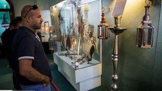 موزه حرم مطهر امام حسین(ع) موزه حرم مطهر امام حسین(ع)