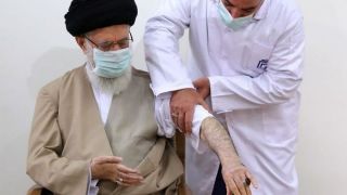 رهبر انقلاب: مایل نبودم از واکسن غیر ایرانی استفاده کنم