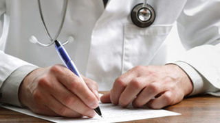خطر کمبود پزشک در کمین نظام بهداشت و درمان کشور