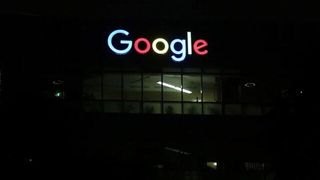 دولت آمریکا کاربرانی را که جست‌وجوی خاصی در گوگل انجام می‌دهند ردیابی می‌کند