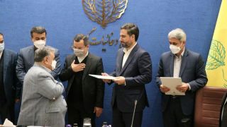 ردپای چهار عضو دولت روحانی در رانت و فساد شرکت دخانیات/حجم فساد آنقدر زیاد است که با آب دریای کاسپین هم پاک نمی شود