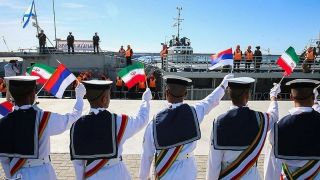 ایران، روسیه و چین رزمایش دریایی مشترک برگزار می کنند 