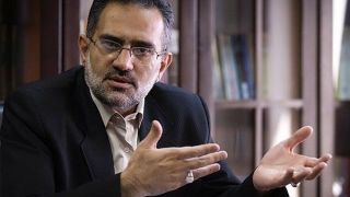 حسینی: اگر ما ساکت بنشینیم، دشمنان جای شهید و جلاد را عوض می کنند