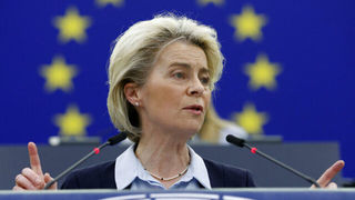 رئیس کمیسیون اروپا: در ورشکستگی روسیه، مسئله زمان مطرح است