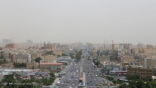 سهم ۵۹ درصدی واحد‌های صنعتی در آلودگی هوای تهران/ خودرو‌های سواری ۳۳ درصد سهم دارند