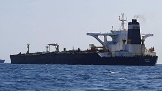 دادگاه یونان حکم مصادره محموله نفت ایران توسط آمریکا را لغو کرد  