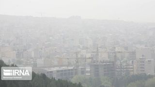 گرد و غبار ادارات ۶ شهرستان لرستان را تعطیل کرد