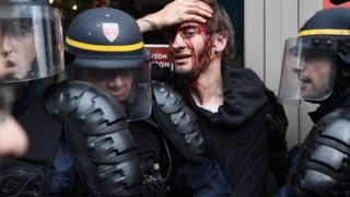 ادامه اعتراضات مردم فرانسه علیه سیاست ماکرون 