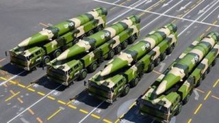 موشک‌های ابرفراصوت چین قاتل ناوها و سامانه‌های دفاعی آمریکا هستند