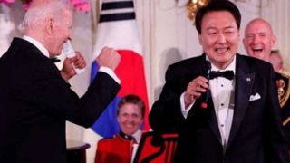 آواز خوانی رئیس جمهور کره جنوبی در کاخ سفید 