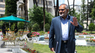 حسینی: الزامی ندارد چهار وزیر همزمان معرفی شوند