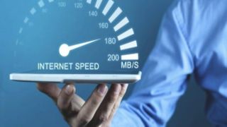 بررسی مقایسه‌ای سرعت اینترنت موبایل و ثابت