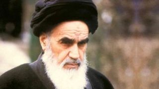 امام خمینی(ره) از تولد تا قیام ۱۵ خرداد