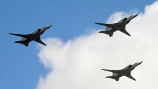 تصاویر لحظه حمله هوایی ارتش روسیه به کاروان واگنرها