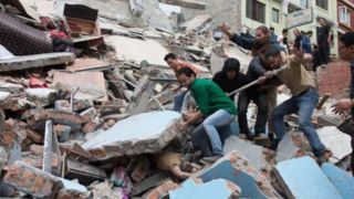لحظه تلخ پیدا شدن اجساد پس از گذشت چند ماه از زلزله ترکیه!