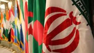   نظریه سیاست ایرانی مان را می خواهیم