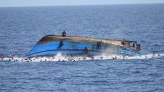 مرگ ده‌ها مهاجر دیگر به دلیل واژگونی قایق در نزدیکی سواحل ایتالیا
