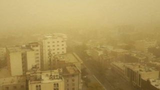  وزش باد و گرد و خاک در تهران 