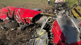 سقوط هواپیمای آمریکایی در نمایشگاه هوایی مجارستان؛ ۲ نفر جان باختند